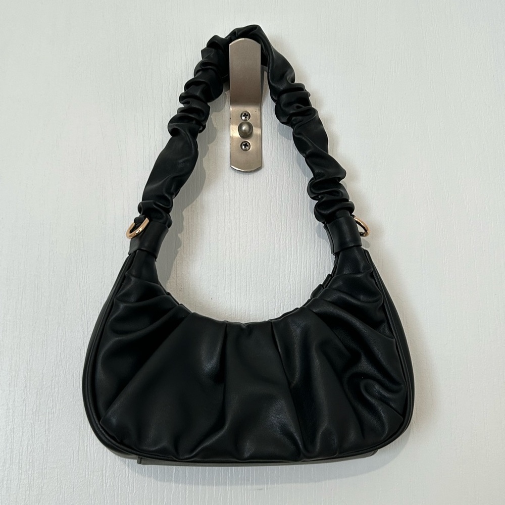 Mini leather shoulder bag